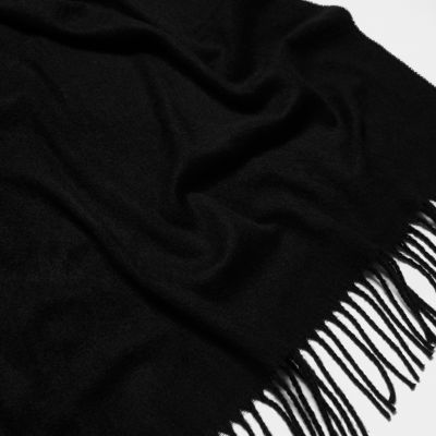 Black tassel brushed scarf